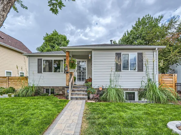 2933 S Logan Street, Englewood, CO 80113