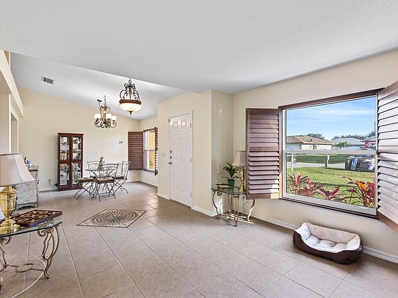 4th image of 2461 SE Melon Court