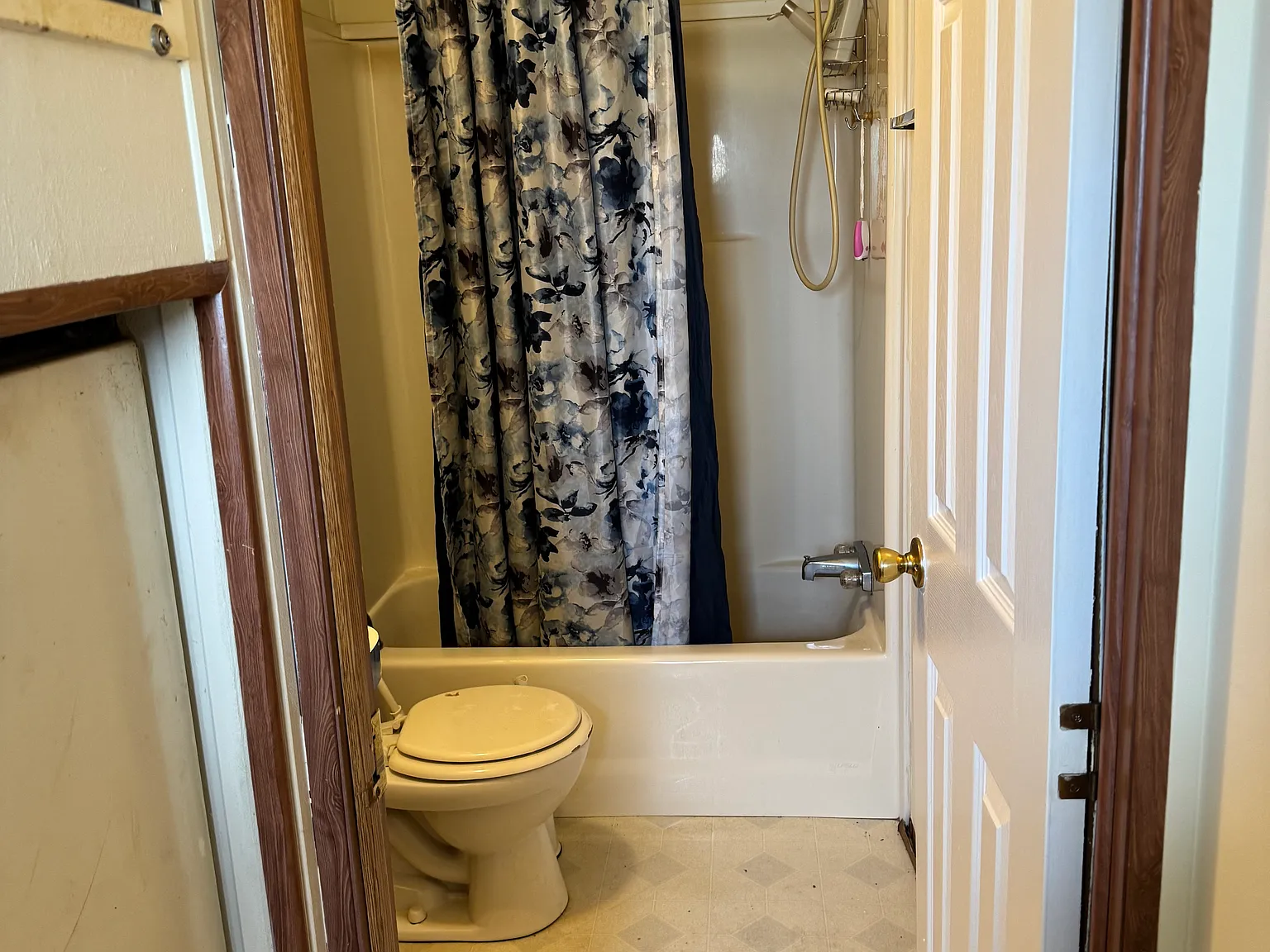 2 bed, $1,200 — Photo 4