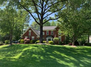 15218 Wiltshire Manor Dr, Charlotte, NC 28278