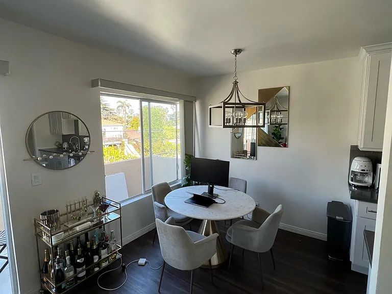 829 Euclid St #10 — Photo 9