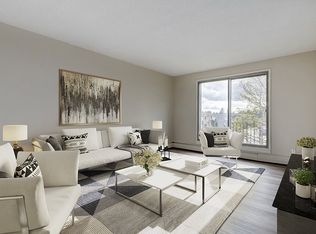 Summers Manor, Saskatoon, SK S7H 3W4