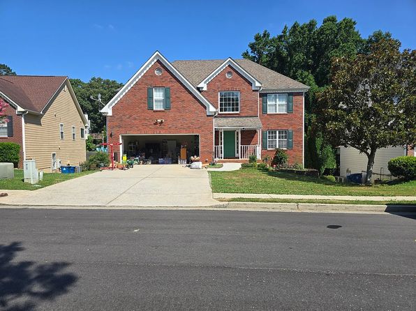 328 Adams Farm Ln