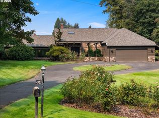 4325 SW Charming Way, Portland, OR 97225