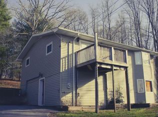 116 Spice Hollow Rd, Johnson City, TN 37604