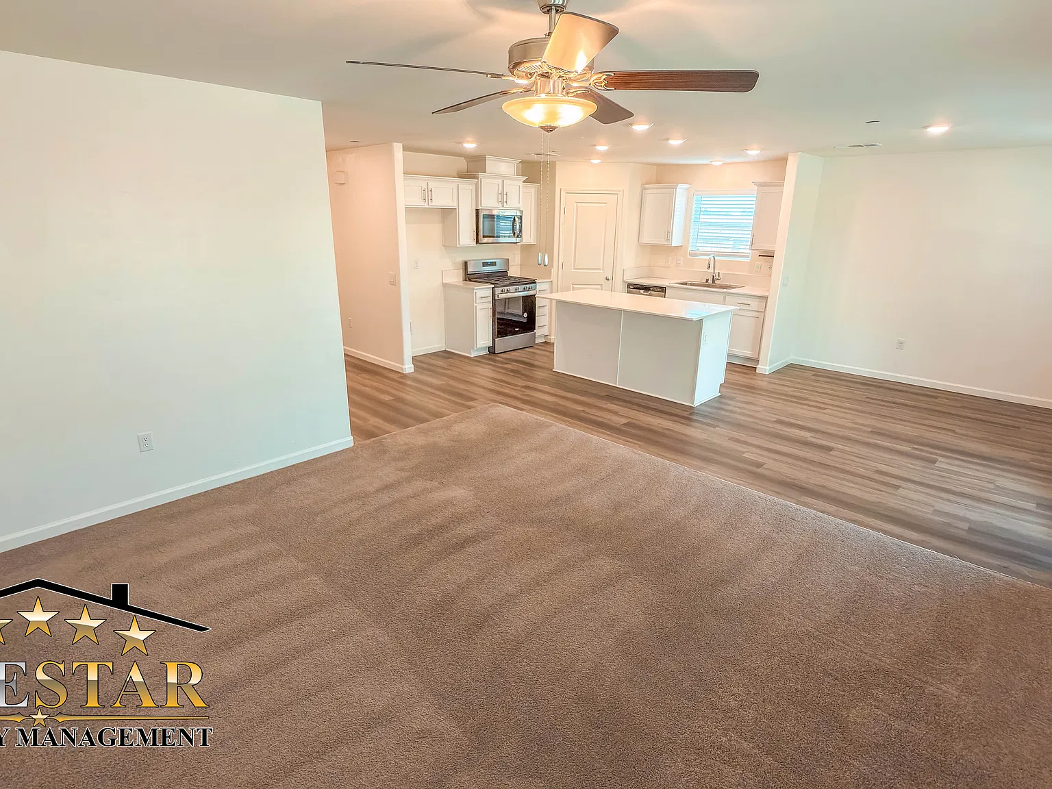 4 bed, 1541 sqft, $2,450 — Photo 4