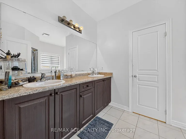 10 Andreeta Dr #MAIN — Photo 33