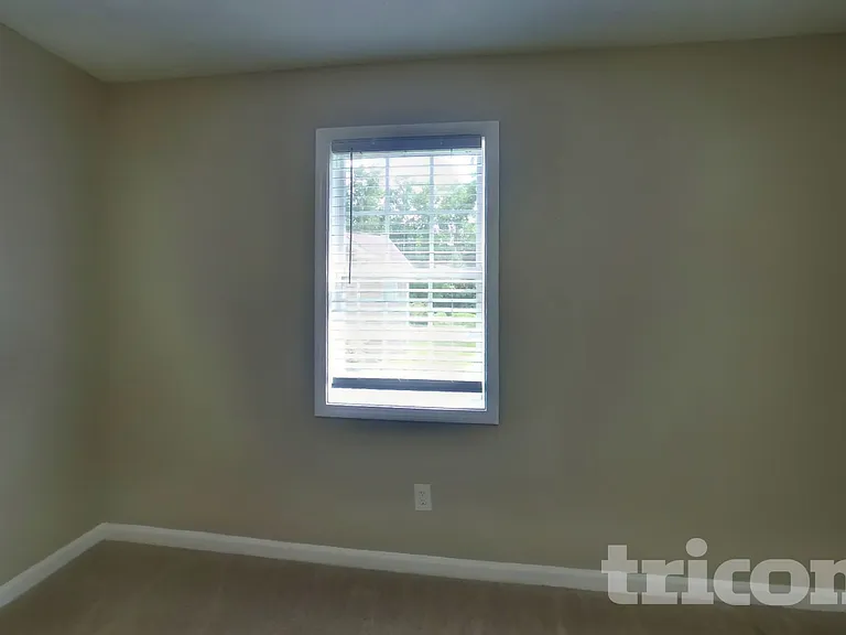 355 Mary Alice Dr — Photo 13