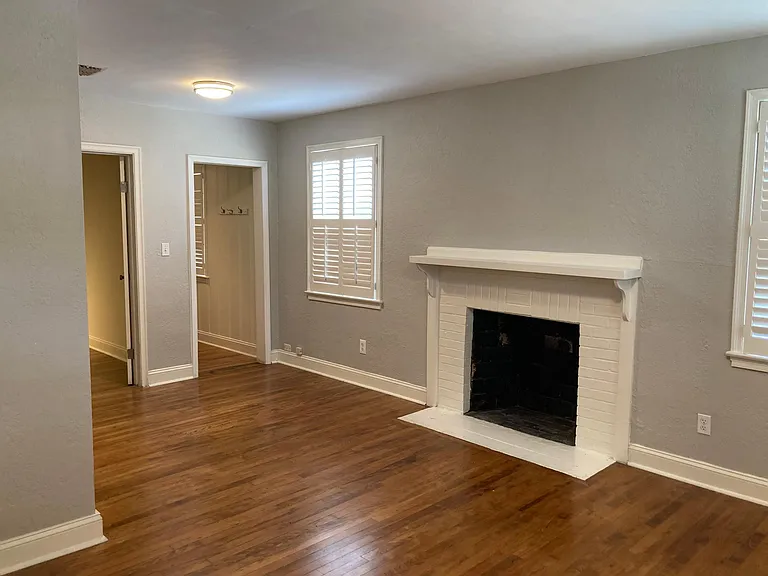 1710 Thacker Ave — Photo 3