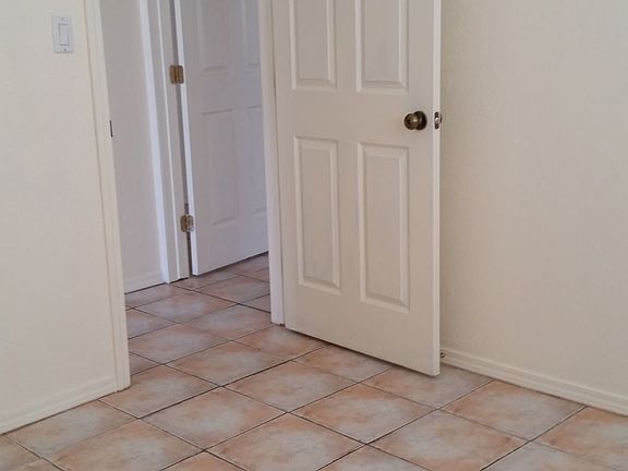 2nd image of 717B 12th St NW #717B