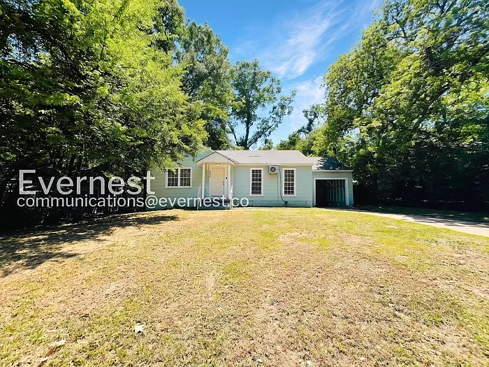 3 bed, 2.0 bath, 1346 sqft, $1,145 — Photo 1