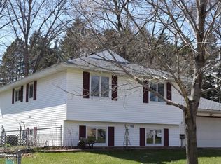 2636 Hidden Valley Ln, Stillwater, MN 55082