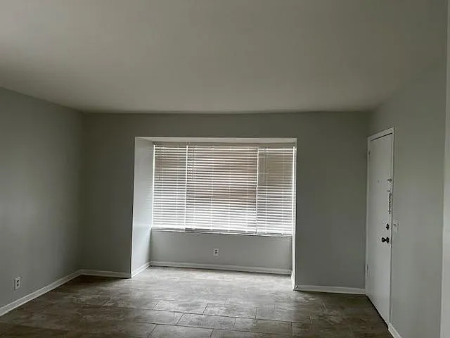 404 Upper 8th Ave S #C — Photo 7
