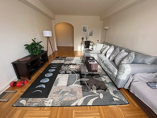 4th image of 70-01 113th St #4B