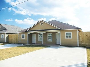 143 S Bend Ct #B, Willis, TX 77378