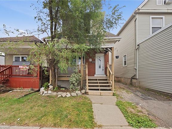 2nd image of 1082 Cannon St E
