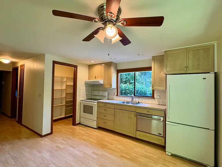 13807 Silven Ave NE #A — Photo 10