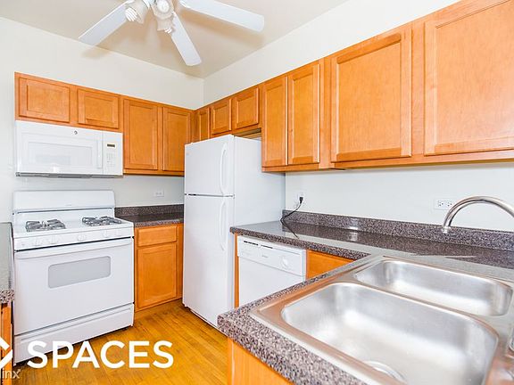 5th image of 3856 N Leavitt St #Unt3858-2