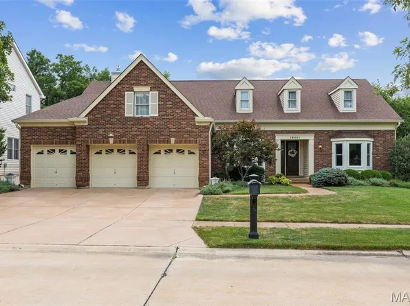 16351 Audubon Village Dr, Grover, MO 63040