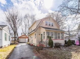 87 Falmouth St, Greece, NY 14615