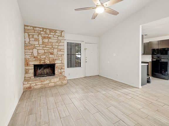 5th image of 12202 Dundee Dr #A