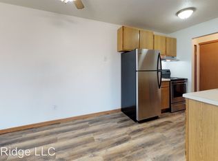 1095 Jefferson St SE #112, Hutchinson, MN 55350