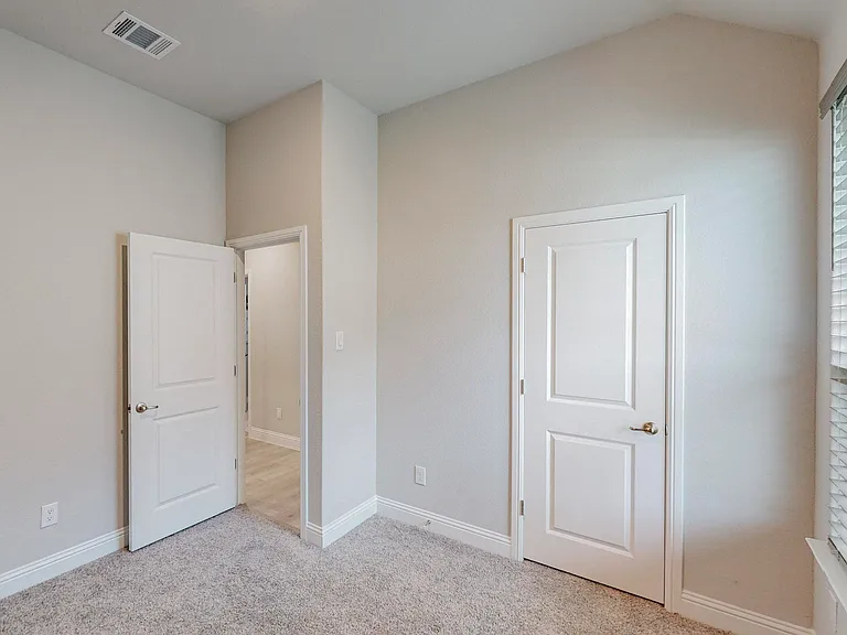 4th bedroom