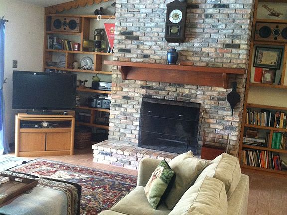 3rd image of 10792 NW 8th Ct