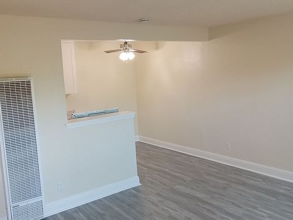 3rd image of 2511 Edison Ave #53