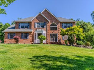 1 Syldeo Dr, Parsippany, NJ 07054