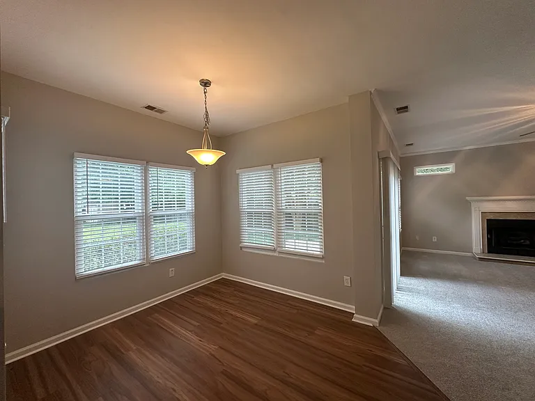 1840 Laurel Oak Ln — Photo 9