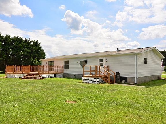 3rd image of 8 W Greenwing Dr