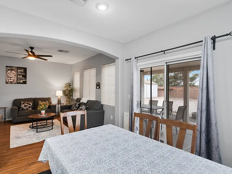 1217 Cove Palisades Dr — Photo 6