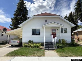 1029 Beech Ave, Kemmerer, WY 83101