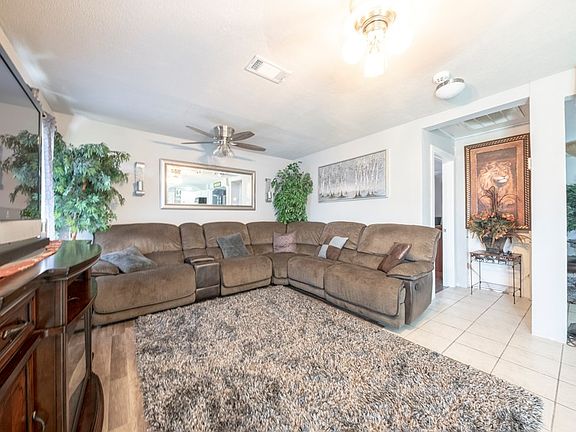 4th image of 1208 W 26th St