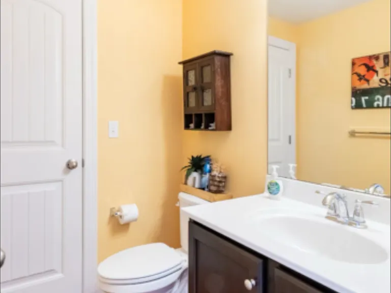 21235 Catalina Cir — Photo 14