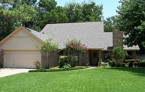 Front lawn 