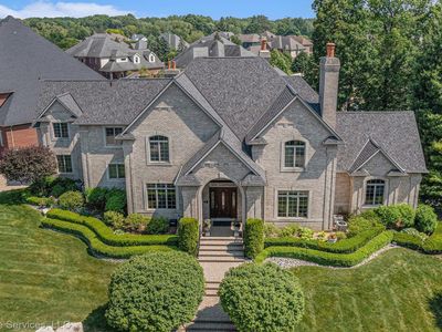 11384 Scarborough Dr, Shelby Township, MI, 48315