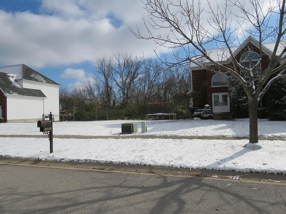 2nd image of 6037 Sweetbay Dr