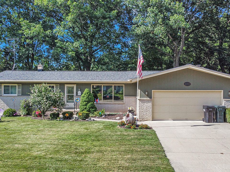 1st image of 3083 Pinedale Dr SW