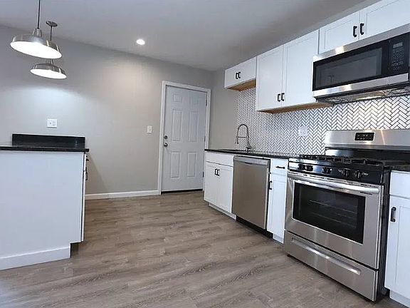 3rd image of 1 Stebbins St #1