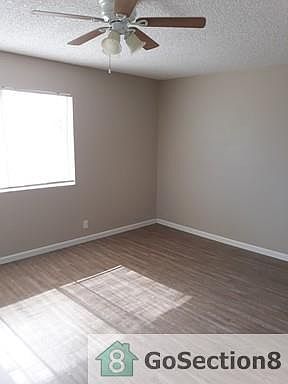 5th image of 322 W 9th St #5