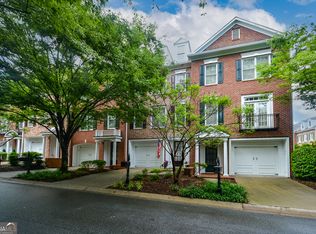 5702 Waters Edge Trl, Roswell, GA 30075