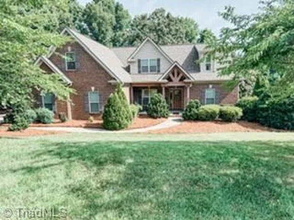 357 Willow Ridge Ln, Winston Salem, NC 27127