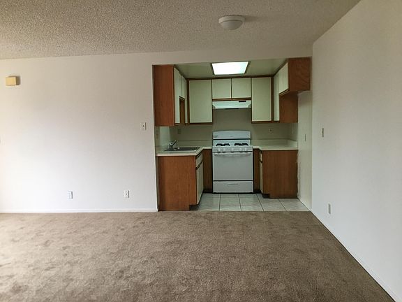 3rd image of 3251 Baldwin Park Blvd APT 8