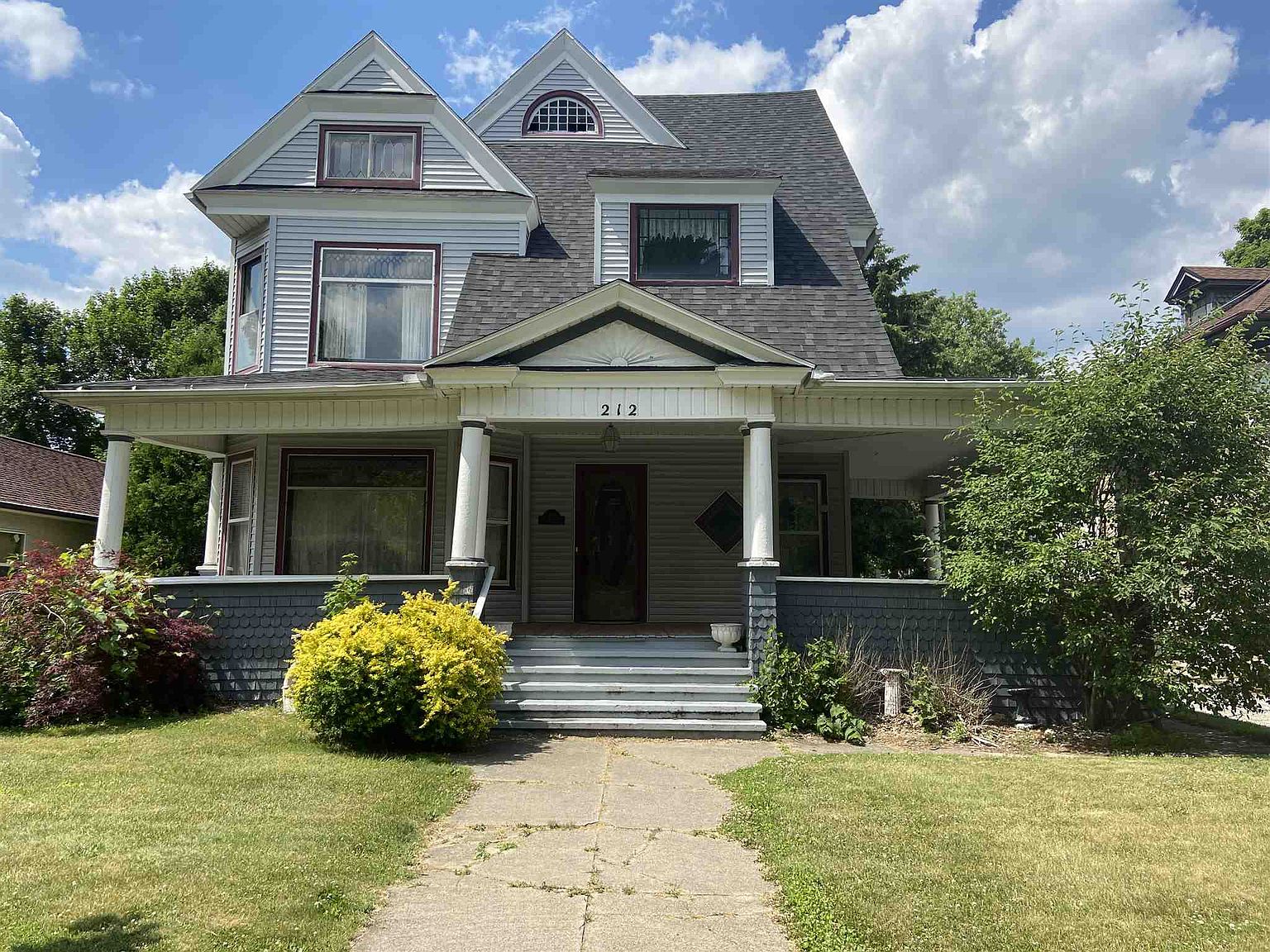 212 W Mitchell St, Kendallville, IN 46755 Zillow