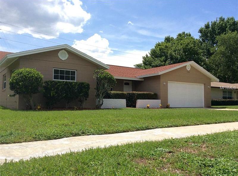 1st image of 729 Carvell Dr