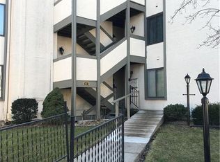 303 E Partridge St UNIT 38, Independence, MO 64055