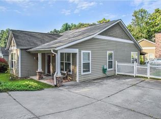 138 Lower Grassy Branch Rd, Asheville, NC 28805