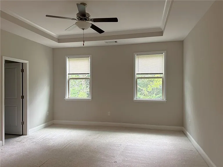 1468 Edgebrook Ct NE — Photo 28